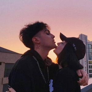 第一次和少妇做太紧张了
